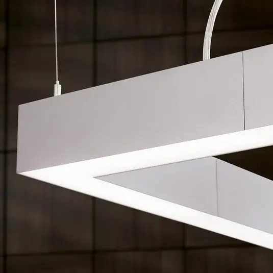 Akce LED svítidlo Sando se sadou závěsu, 30x30cm