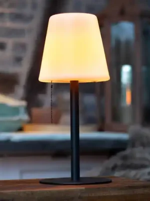 Akce LED stolní lampa Keno, hrot tahový vypínač baterie