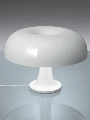 Artemide Nessino - designová stolní lampa, bílá Horká Nabídka