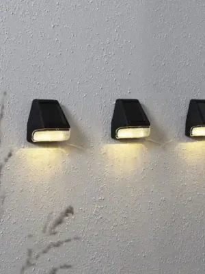 LED solární nástěnné svítidlo Wally Mini v sadě po 3 kusech Autentický