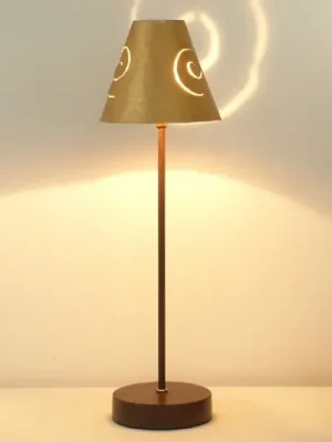 Stolní lampa Schneckenhut zlatá ze železa Poslední Šance