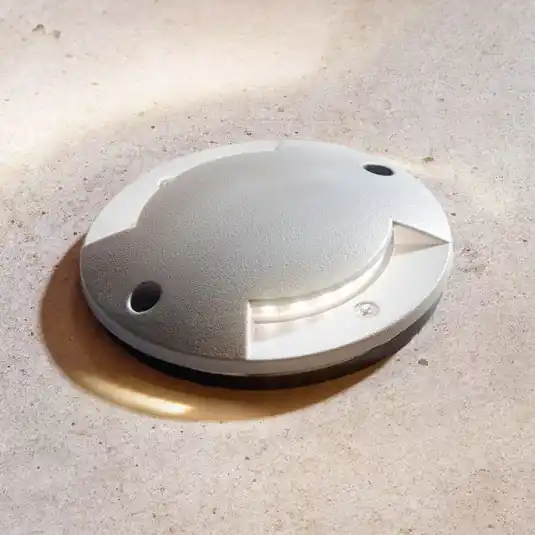 Jen Po Omezenou Doba Lindby LED zapuštěné podlahové svítidlo Nandita, Ø 10 cm, stříbrná, IP65
