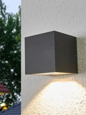 Nízká Cena Venkovní nástěnné svítidlo Lucande LED Merjem, 12 cm, dolů, IP54