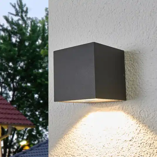 Nízká Cena Venkovní nástěnné svítidlo Lucande LED Merjem, 12 cm, dolů, IP54
