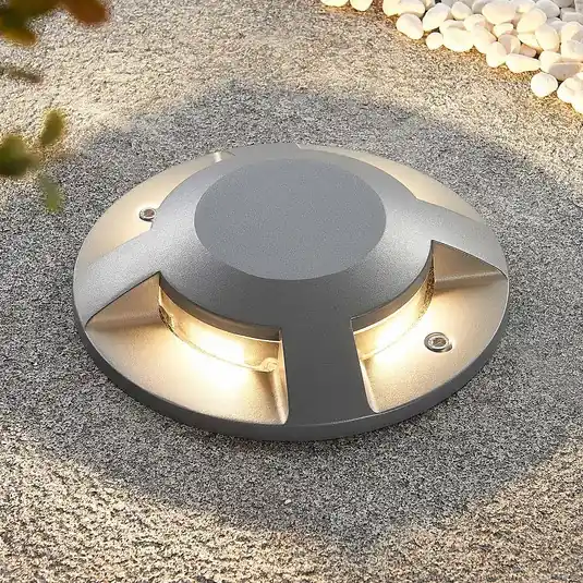 Lucande LED podlahový reflektor Jeffrey, stříbrný, 4 světelné výstupy Časově Omezené