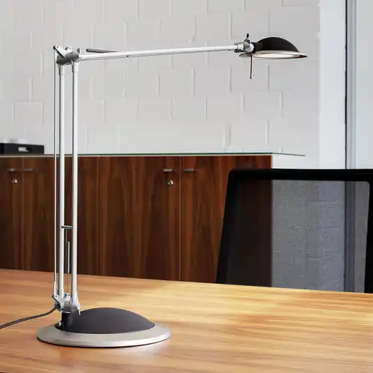 LED stolní lampa MAULbusiness, hliník, výška 50 cm Nízká Cena