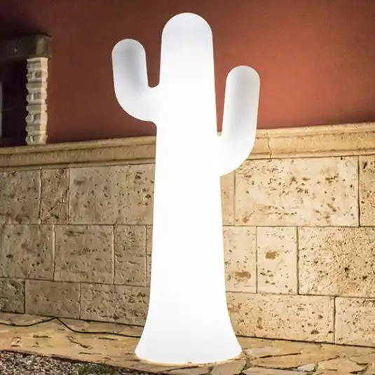 Newgarden Pancho LED stojací lampa bílá s dobíjecí baterií Dokud Zásoby Vydrží