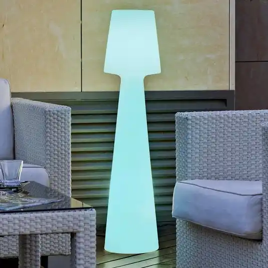 Newgarden Lola LED stojací lampa, dobíjecí baterie, výška 110 cm Vysoce Kvalitní