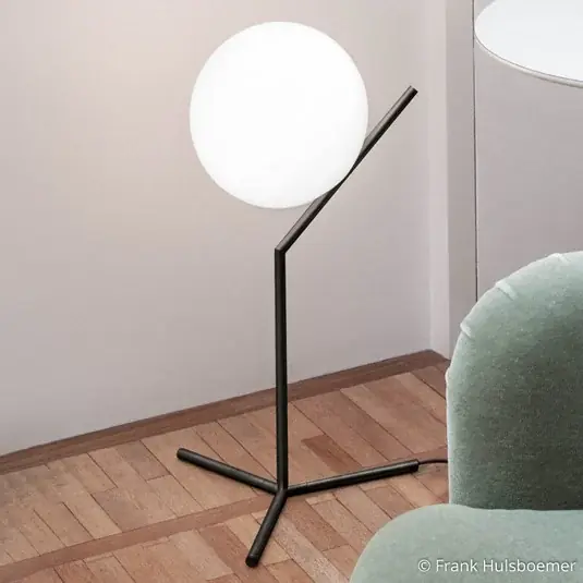Ověřený FLOS IC T1 High stolní lampa černá