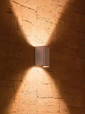 Nová Kolekce Philips Hue Resonate WACA Up-& Downlight, nerezová ocel