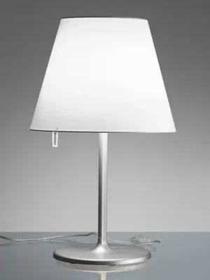 Jen Po Omezenou Doba Artemide Melampo stolní lampa šedá