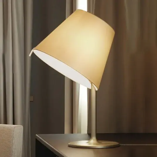Artemide Melampo stolní lampa, bronz ecru Nízká Cena