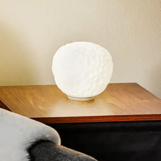 Kup Teď Stolní lampa Artemide Meteorite, E14 Ø 15 cm