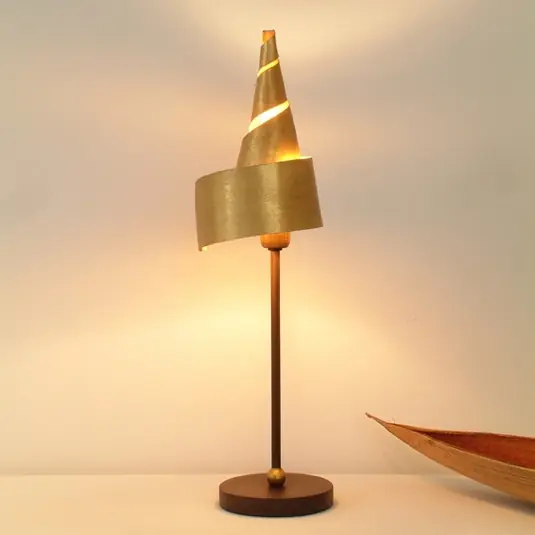Zlatá stolní lampa ZAUBERHUT s kovovým stínidlem Akce