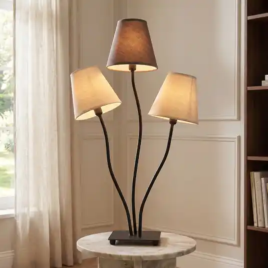 Nízká Cena Twiddle třízdrojová stolní lampa v hnědých tónech