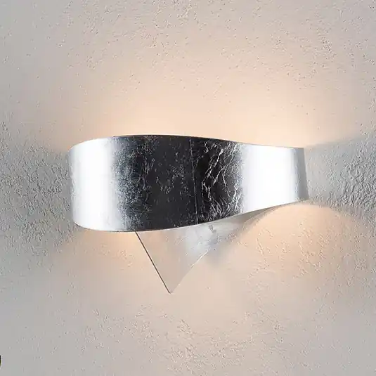 Stříbrné designové nástěnné svítidlo Scudo Novinka