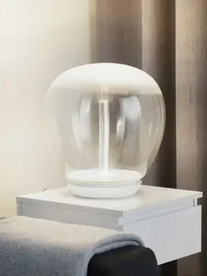 Nejprodávanější Artemide Empatia skleněná stolní lampa LED, Ø 36cm