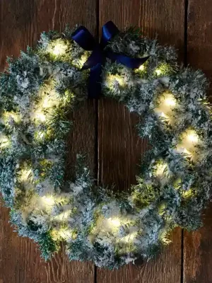 LED věnec Anton zelený, zasněžený Nejprodávanější