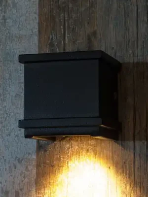 Venkovní nástěnné svítidlo Borgo z hliníku, černá barva Super Cena