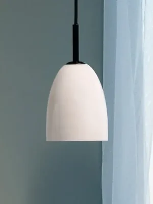 Dokud Zásoby Vydrží Dyberg Larsen Jazz závěsná lampa opál/černá 12 cm