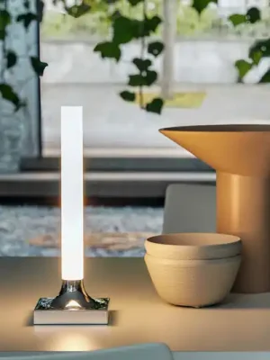 Kartell Goodnight LED stolní lampa IP20 chrom Odeslání Ihned