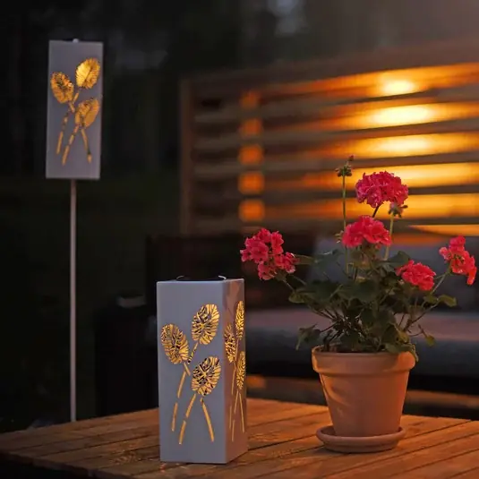Vysoce Kvalitní Solární lampa Albaleaf LED, 2 možnosti použití