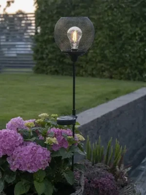 Vysoce Kvalitní LED solární osvětlení cesty Sunlight, s hrotem