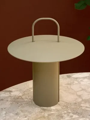 Audo Ray LED stolní lampa, přenosná, zelená Nejprodávanější