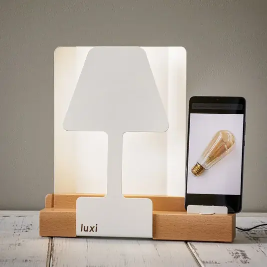LED stolní lampa Luxi integrovaná nabíjecí stanice Časově Omezené