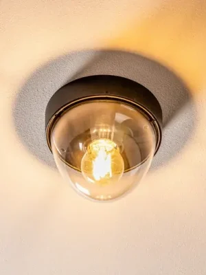 Stropní světlo Nook s čirým stínidlem na lampu, černé Objednat Nyní