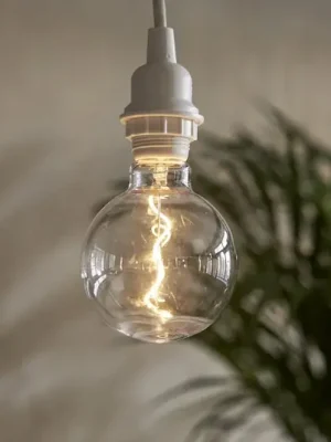 Horká Nabídka LED Globe G95 E27 1W 2 200K ve vzhledu filament