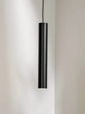 Ihned K Objednání Závěsné světlo Eye, 1žárovka, černé, výška stínidla 40 cm
