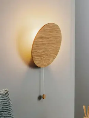 Sezónní Sleva Nástěnné světlo Minimal z dubového dřeva