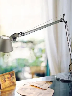 Nová Kolekce Artemide Tolomeo Table klasická stolní lampa LED
