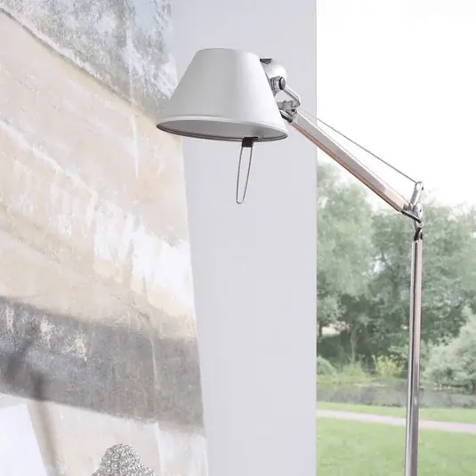 Časově Omezené Stolní lampa Artemide LED Tolomeo Midi, 3 000K, hliník