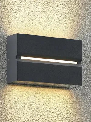 Venkovní nástěnná lampa Prios Itarion LED, čiré stínítko Ověřený