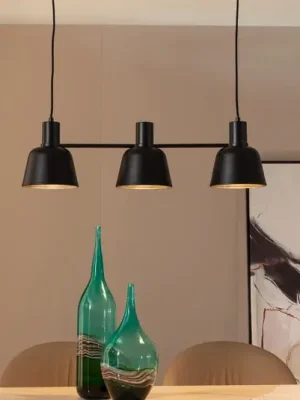 Závěsné svítidlo Lucande Servan, černé, tři světla Ověřený
