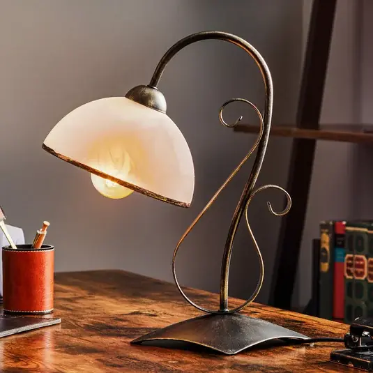 Stolní lampa Antica v venkovském stylu, jednoplamenná Must-Have