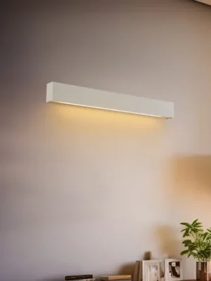 Nástěnné světlo Straight S, 62 cm, bílé Cenově Výhodný