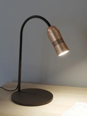 Neo! Table LED stolní lampa stmívatelná měď/černá Sezónní Sleva