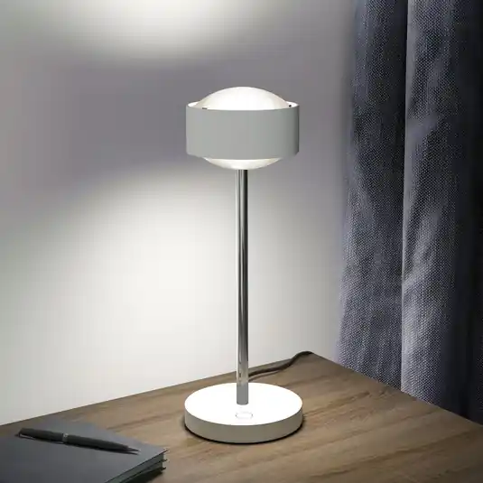 Novinka Puk! 120 Eye Table LED, matné čočky, bílá/chrom