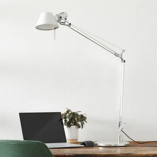 Nová Kolekce Artemide Tolomeo stolní lampa LED Tunable White