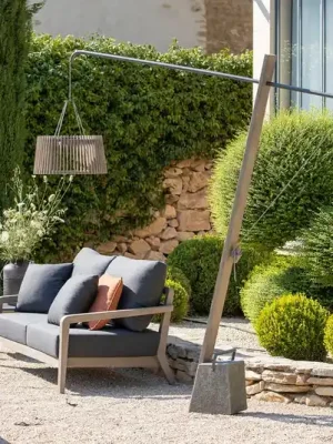 Solární stojací lampa Skaal LED s podstavcem z lávového kamene Ihned K Objednání