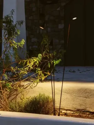 Levný Venkovní stojací LED svítidlo Brisa, 3žárovkové, hnědé
