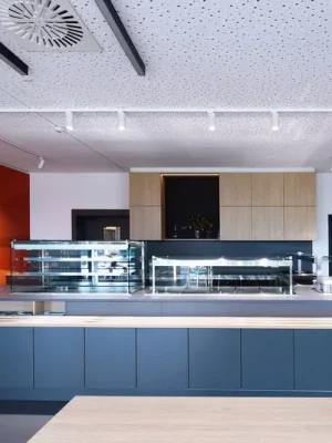 Oblíbený LED kolejnicový reflektor Lucea 3 fáze 15 W bílý