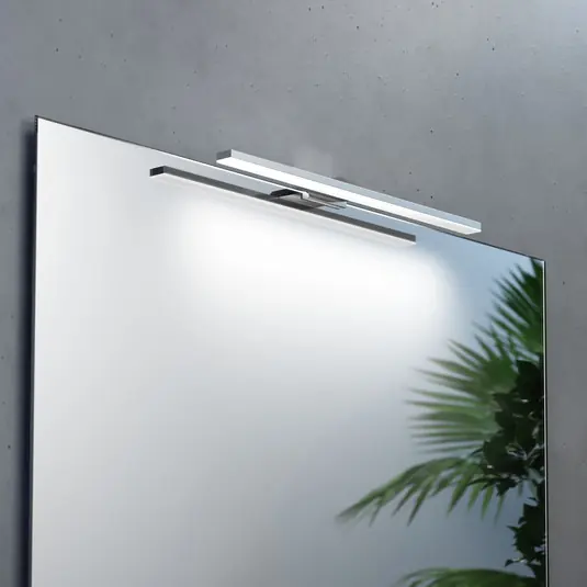 Zrcadlové světlo LED Triga IP44, chrom, 40 cm, 3 000 K Autentický