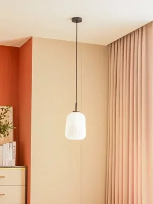 Závěsné svítidlo Lucande Lirien, černá barva, sklo, Ø 20 cm Odeslání Ihned