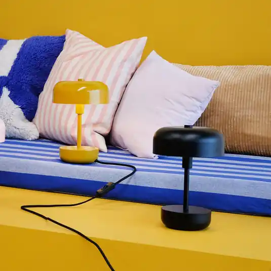 Dyberg Larsen Haipot LED stolní lampa dobíjecí baterie černá Akce