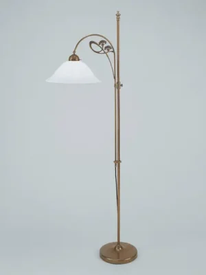 Stojací lampa Ilka, berlínská mosaz Sezónní Sleva
