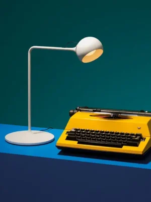 Artemide Ixa LED stolní lampa, bílošedá Akce